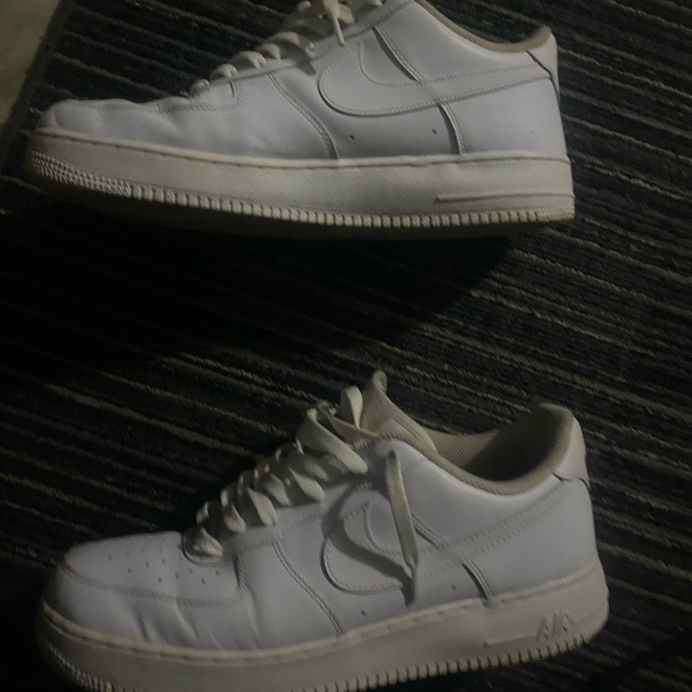 Nike Air Force 1